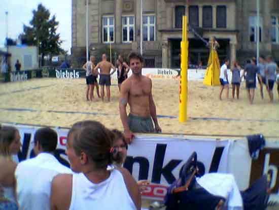 Volley(06)