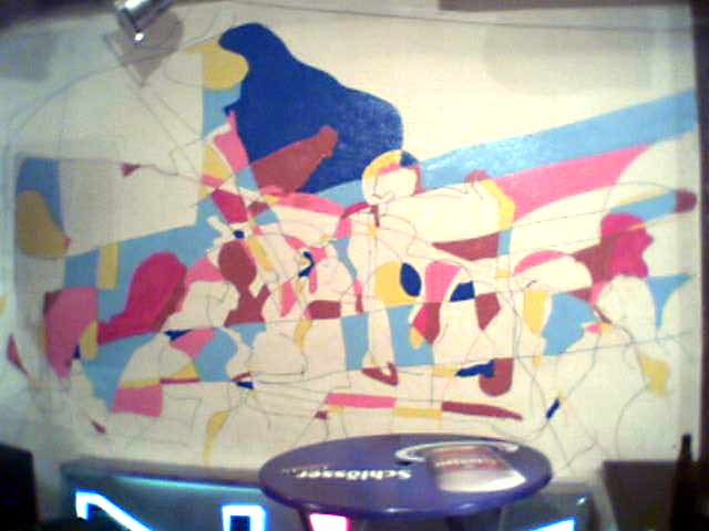 x-maxx malt zum Nikolaus das graue Haus bunt aus.