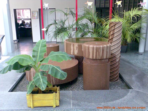 koelnbanane_brunnen