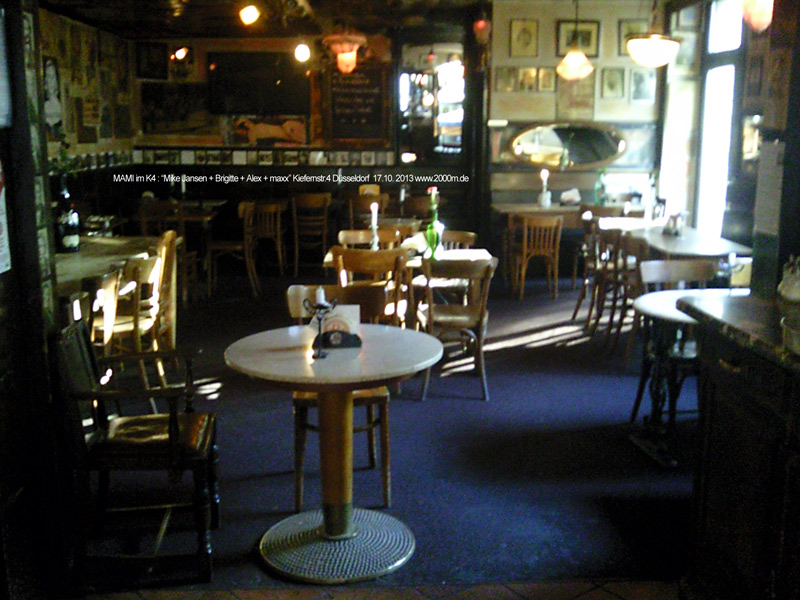 Jooh, da sind wir wieder, die h&auml;rteste Band der Welt!  Wir sind MAMI............Auf dem Video sieht man die Einwirkung des Beobachters auf eine Quante (Quantendynamik) Am Ende sieht man sogar besonders gro&szlig;e Quanten.....