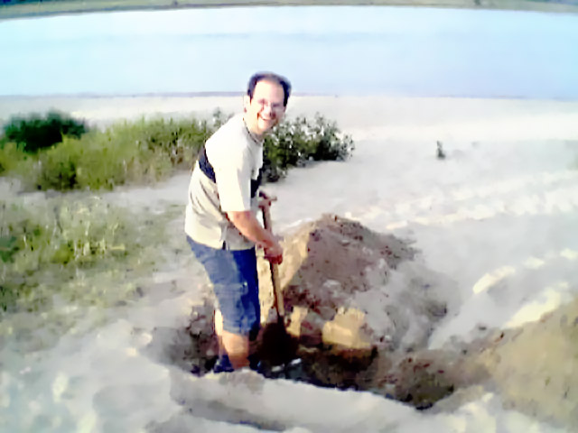 Michael hat schon mal angefangen, den U Bahn tunnel zum Belsenplatz zu graben.